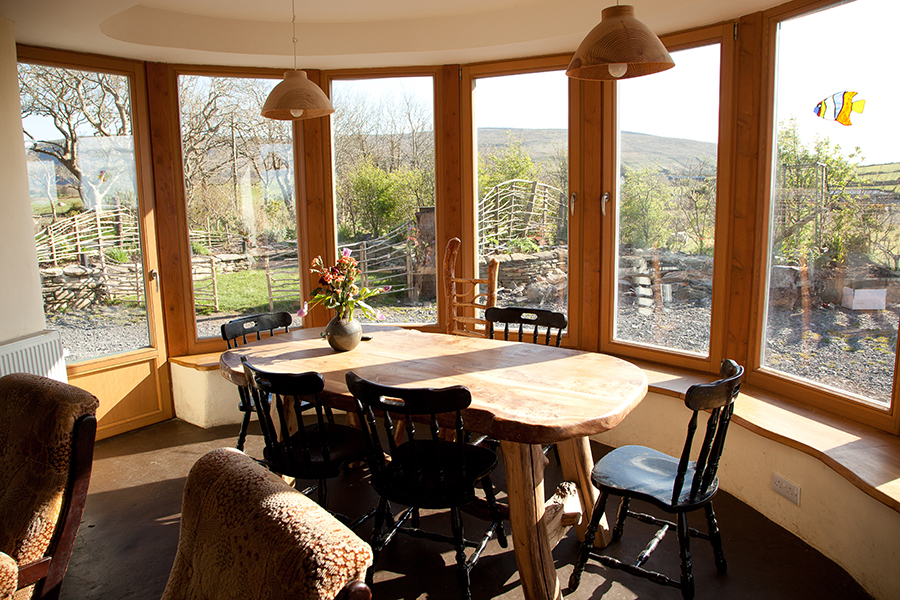 open-day-dining-room-table